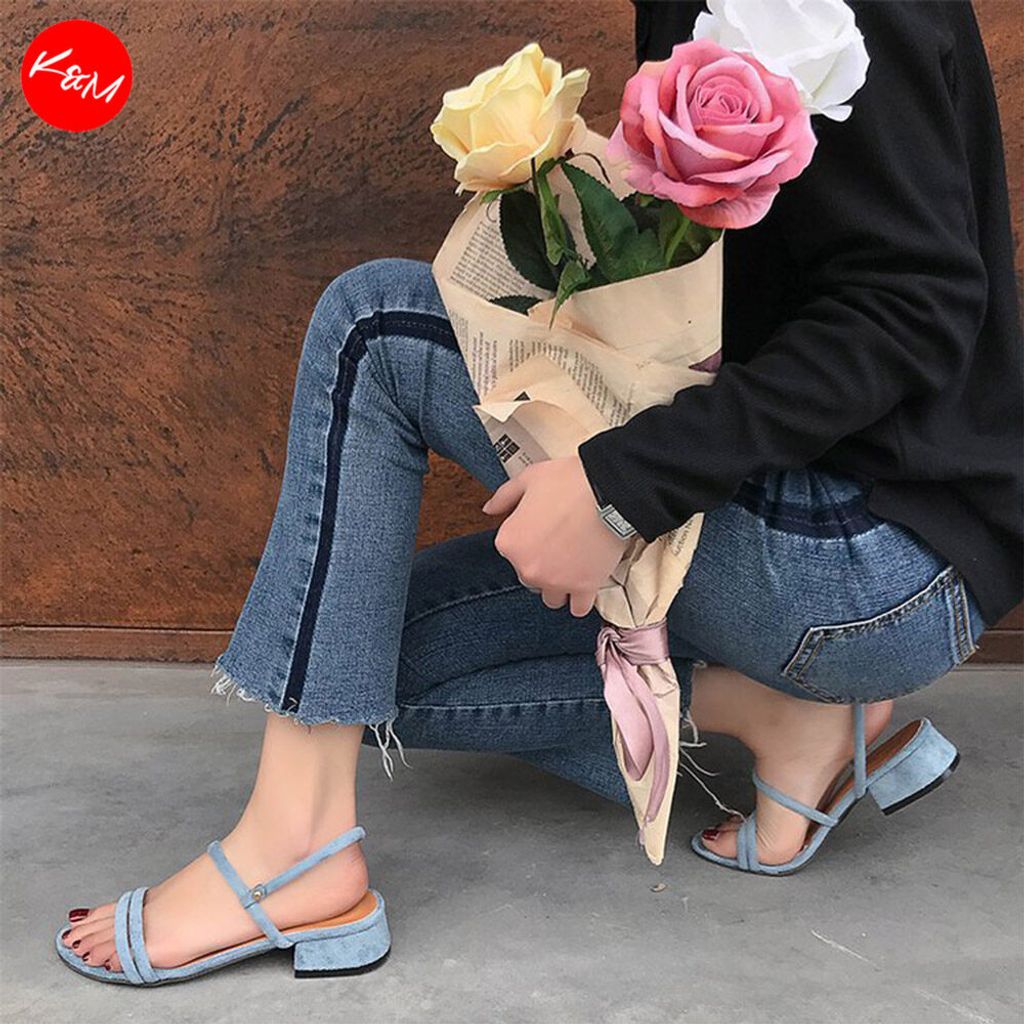 76c48740b6474fa42e843a2bfb1a33c7