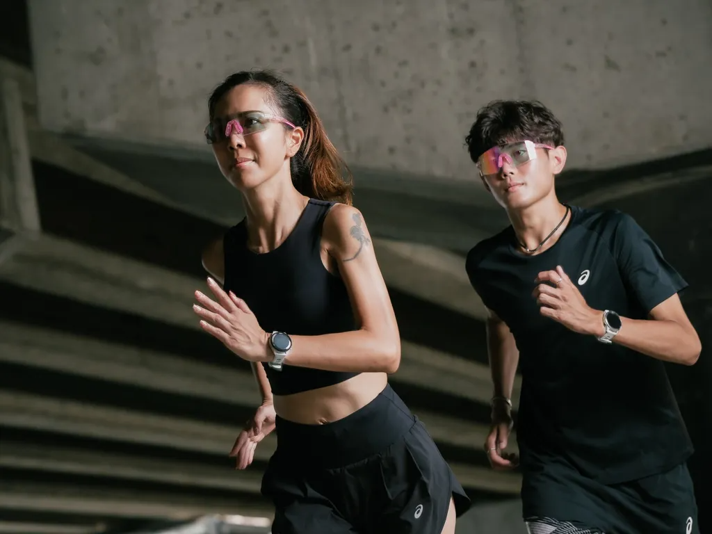 官網圖_RUNNER變色03