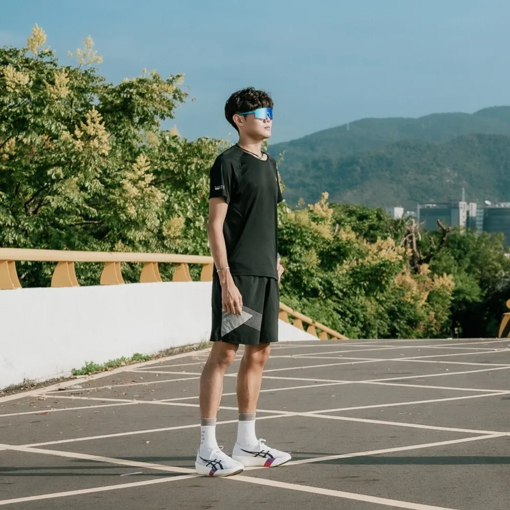 官網圖_RUNNER實色15