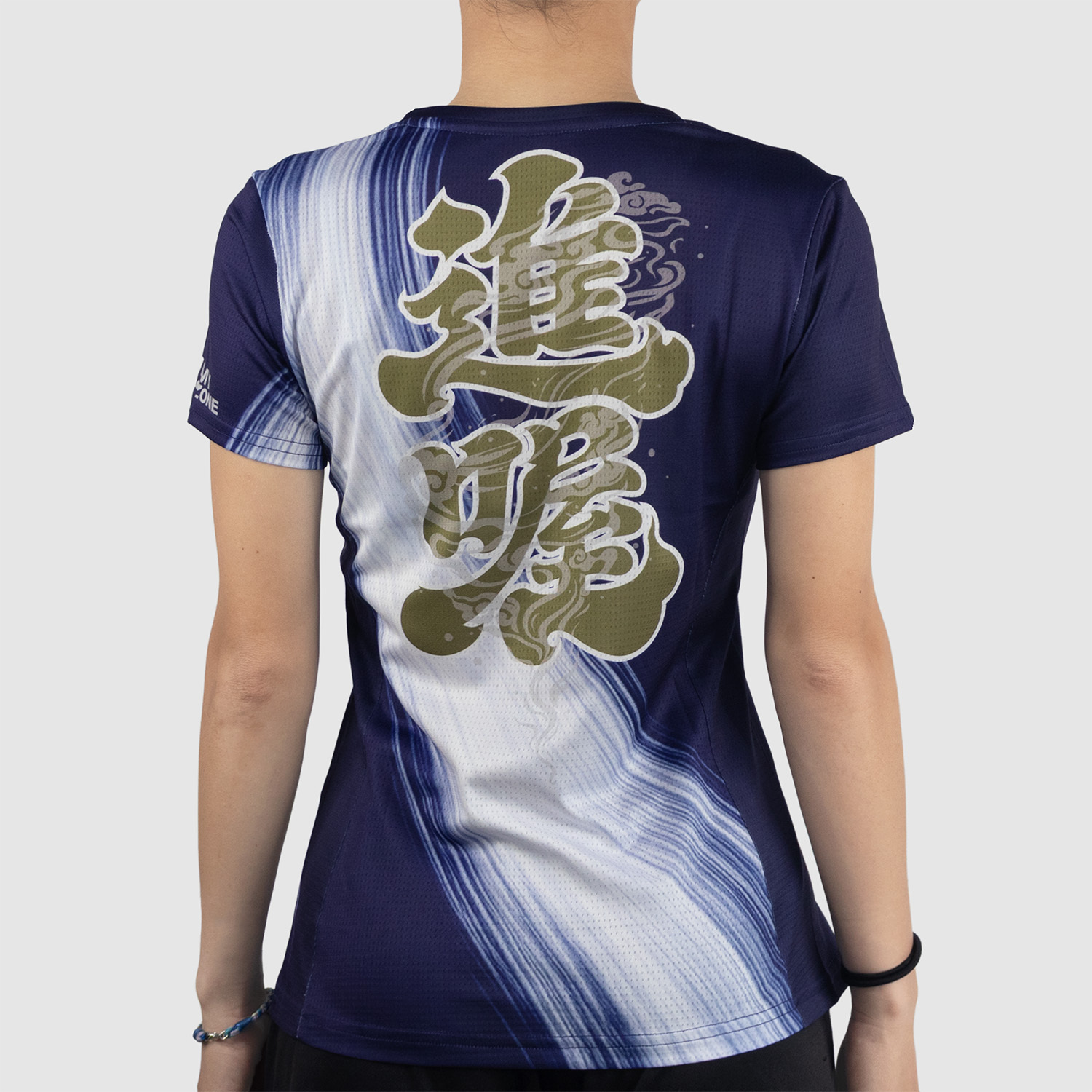 女_進香系列_玄天宇宙_實穿圖_背面