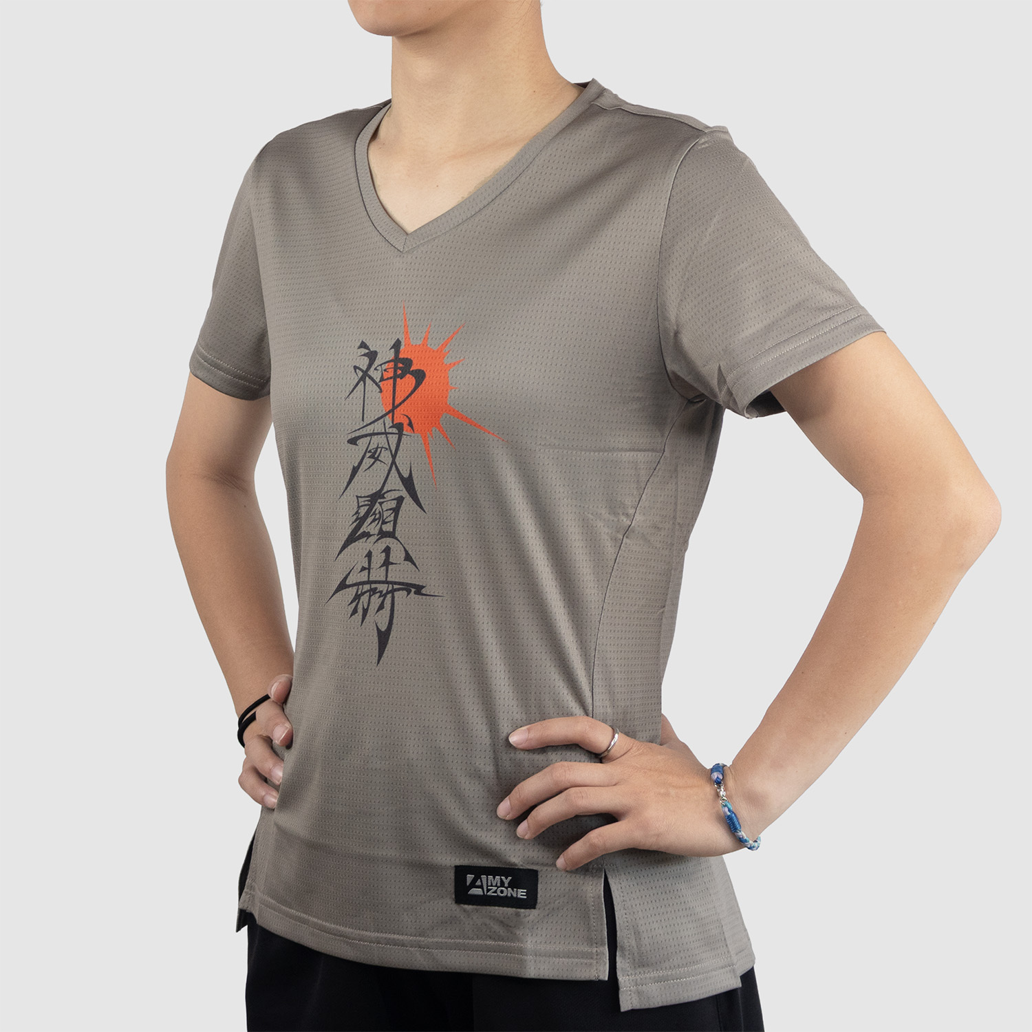 女_進香系列_神耀大地_實穿圖_側面