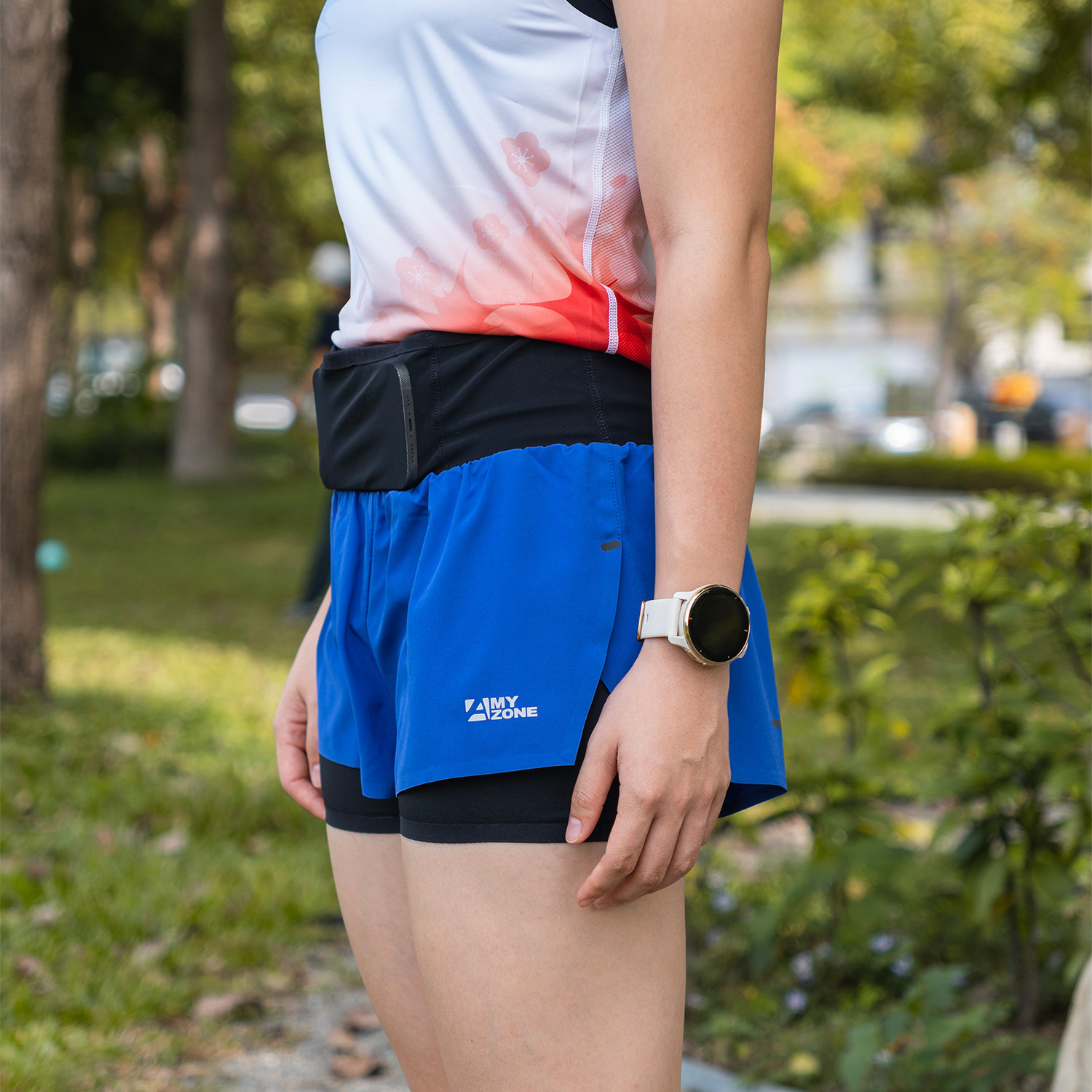 R_Shorts_3inch_W_Des_P6