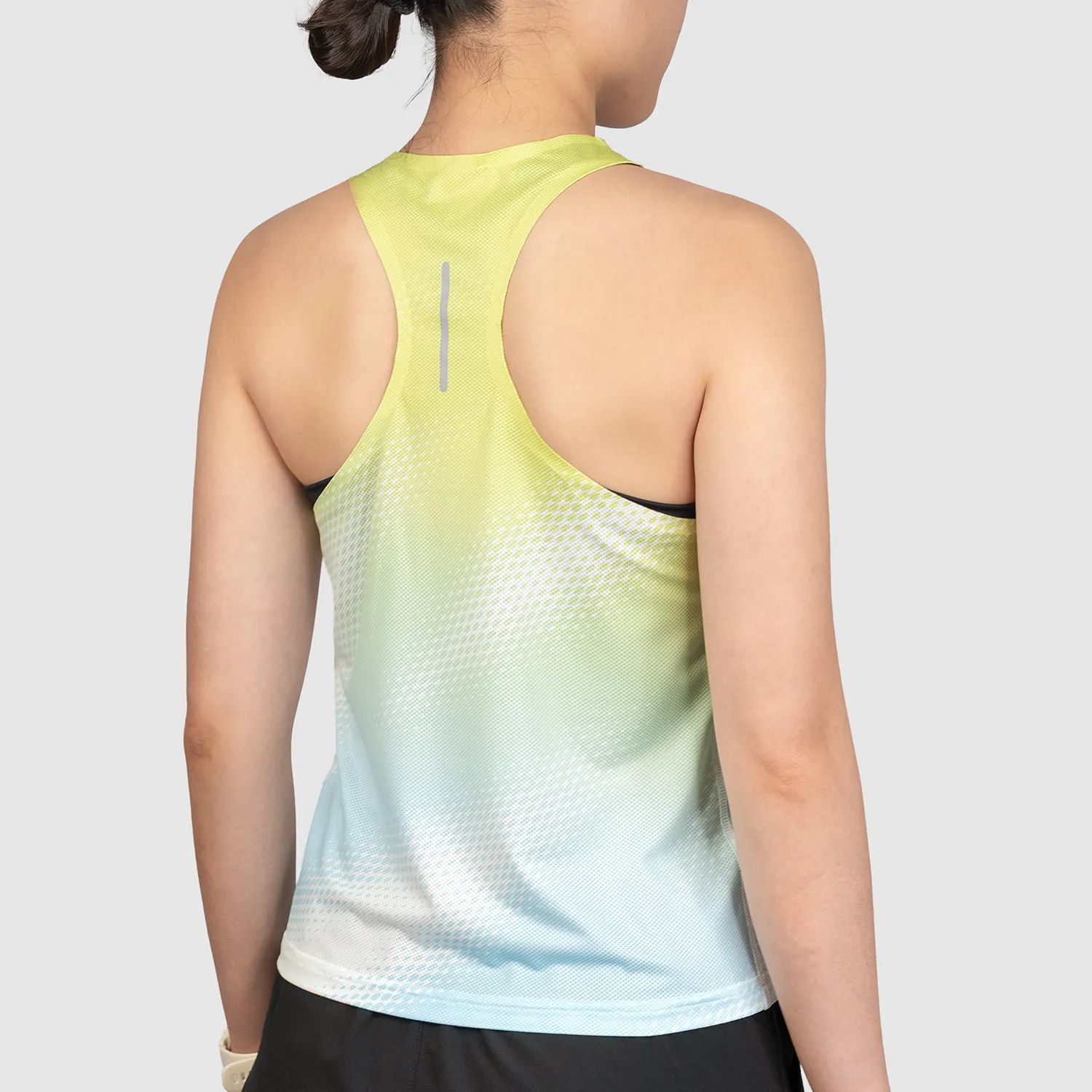 2507_Seamfree_Singlet_Pic_Mint_W_03
