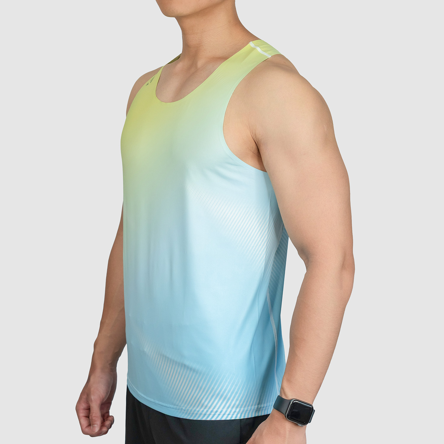 2507_Seamfree_Singlet_Pic_Mint_M_03