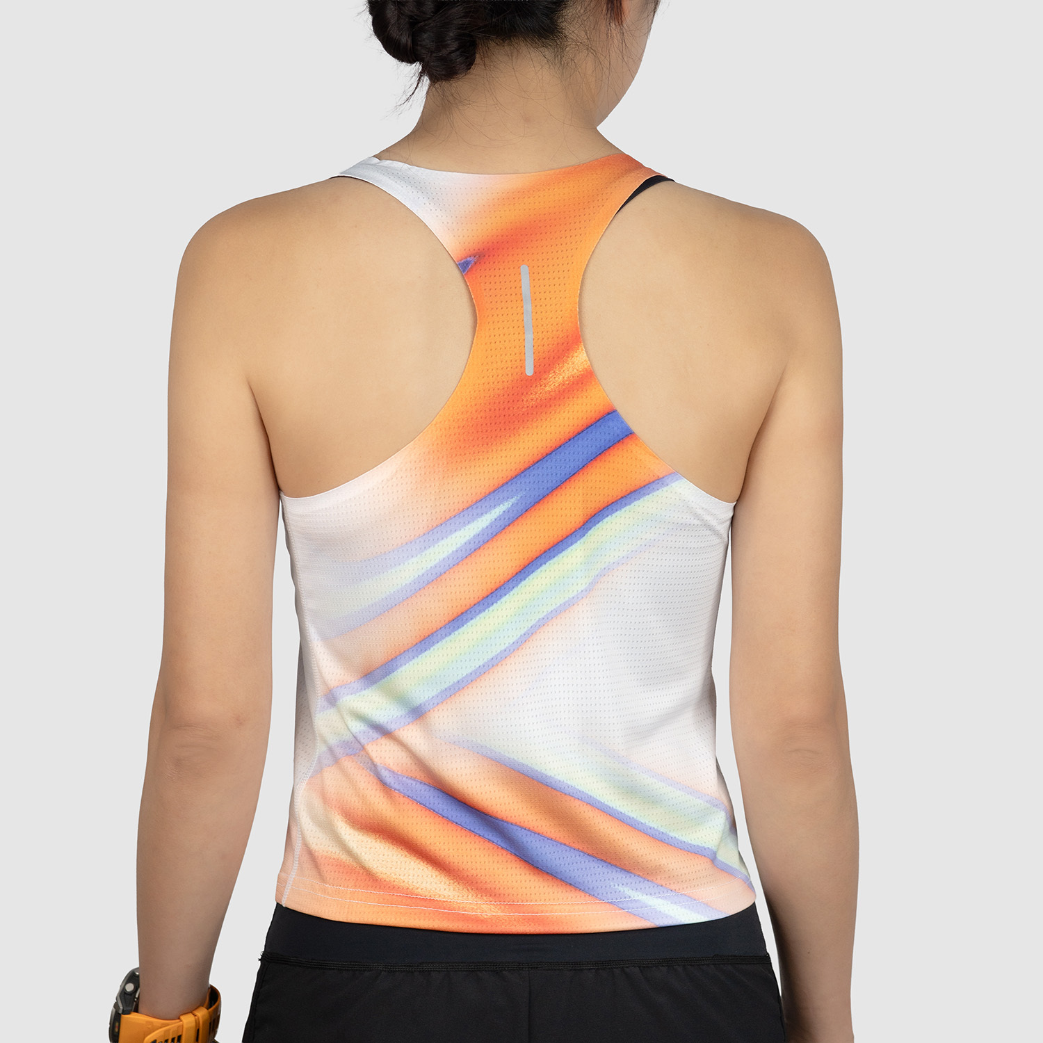 Micro_Prf_Seamfree_singlet_W_Pic_E2