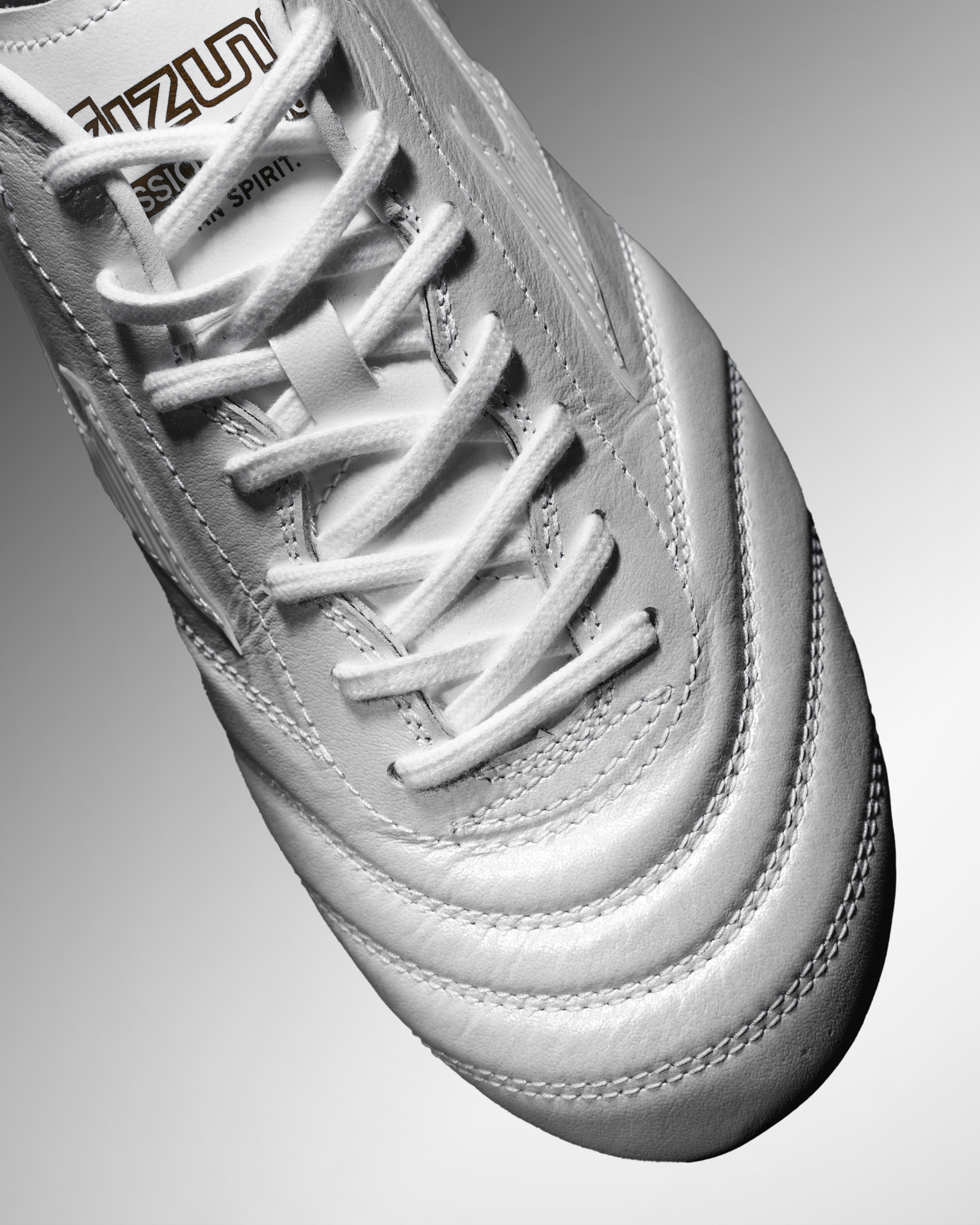 Mizuno Morelia UL Japan 40th – ProjectSportsChuteiras