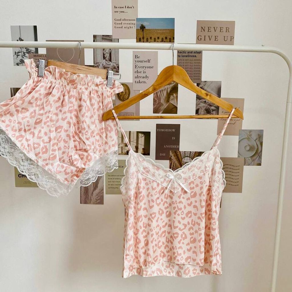 my-11134207-7r98w-llvmv4f5czwz44