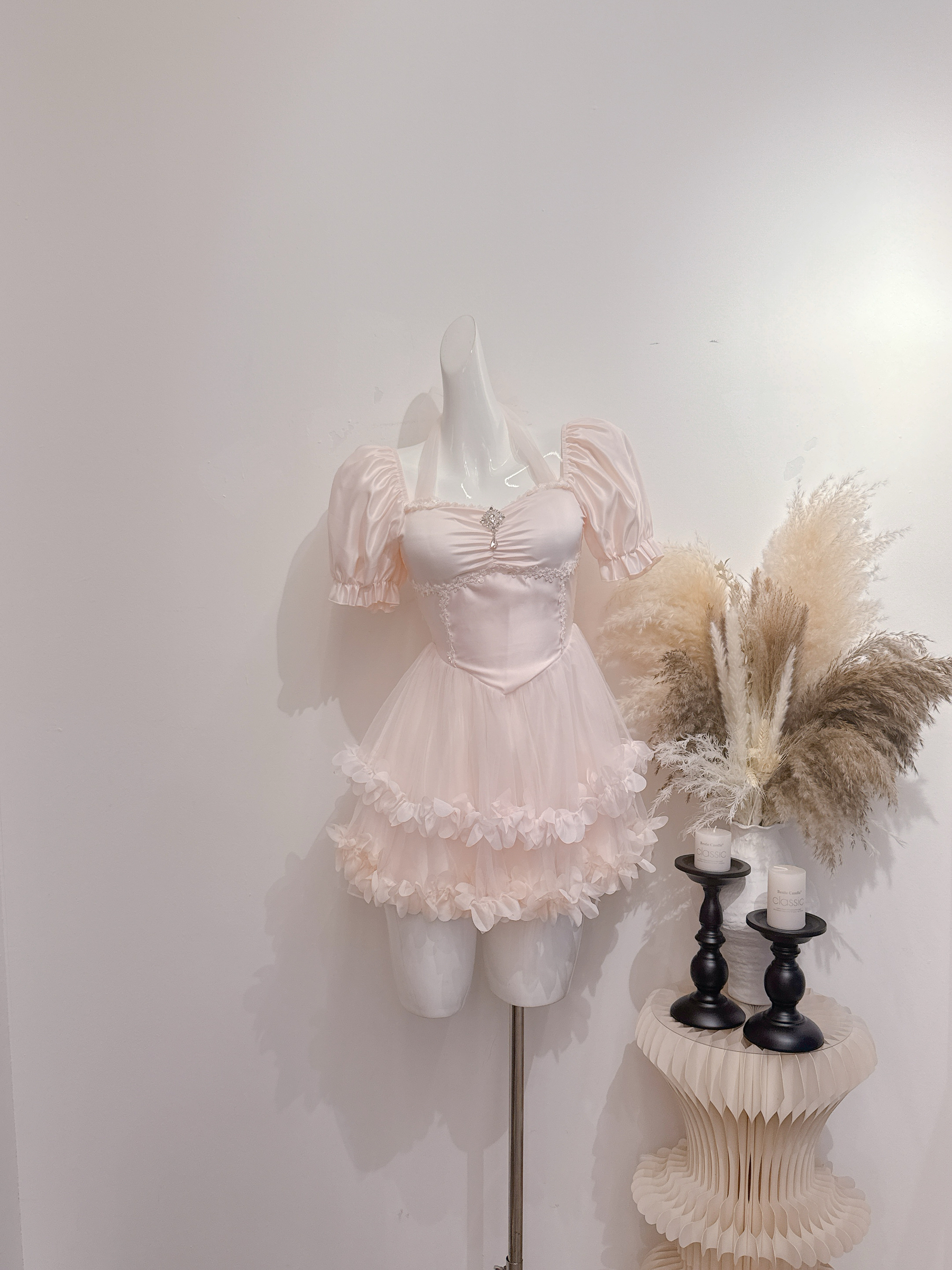 Pinky F