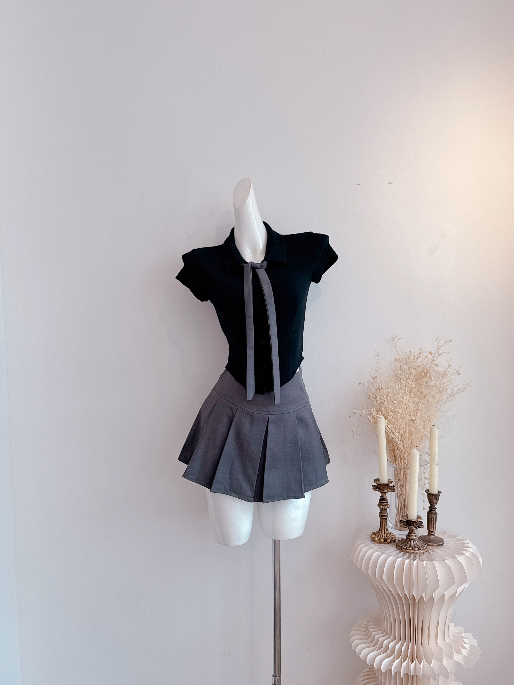 Black S