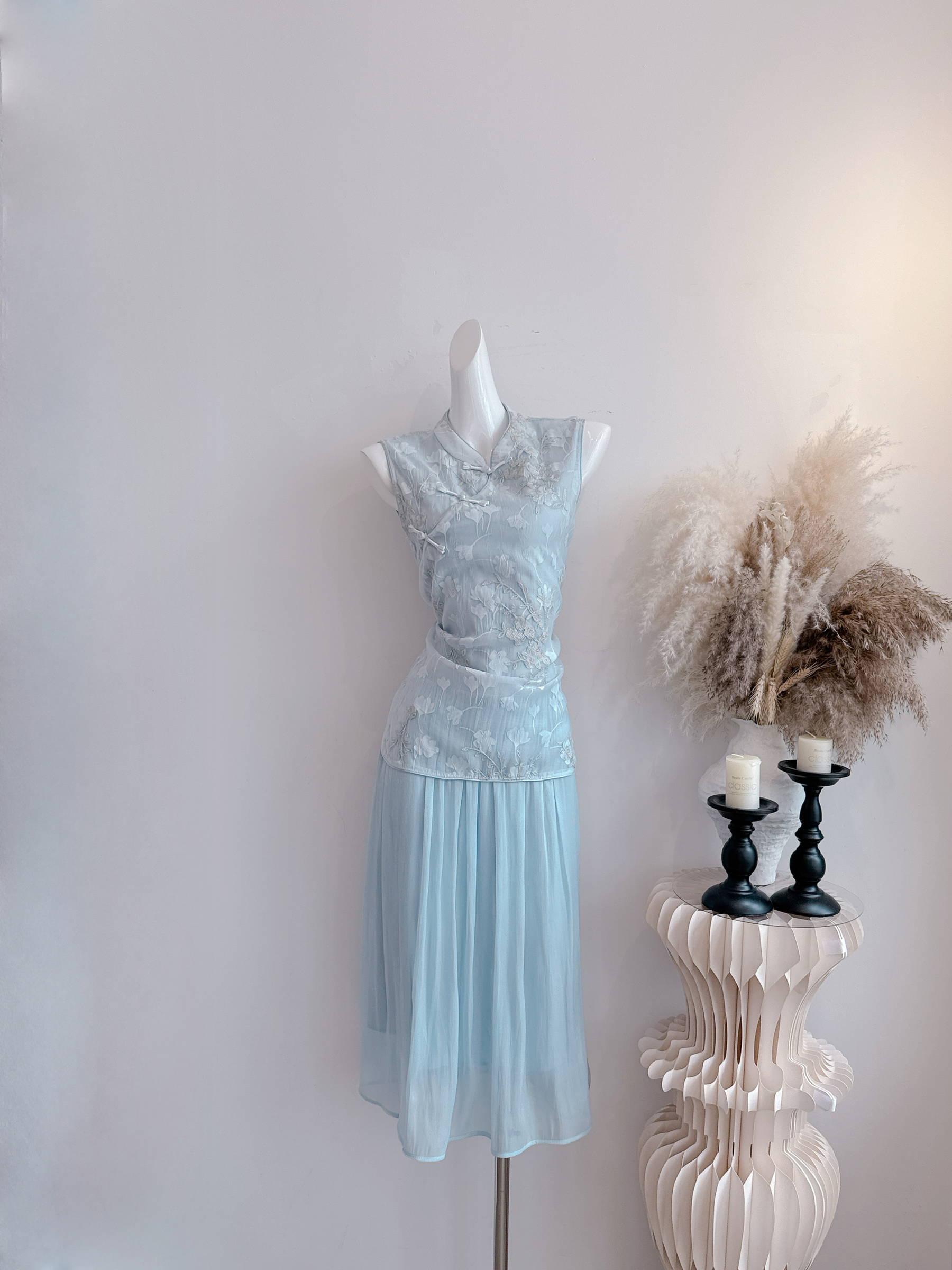 Blue M