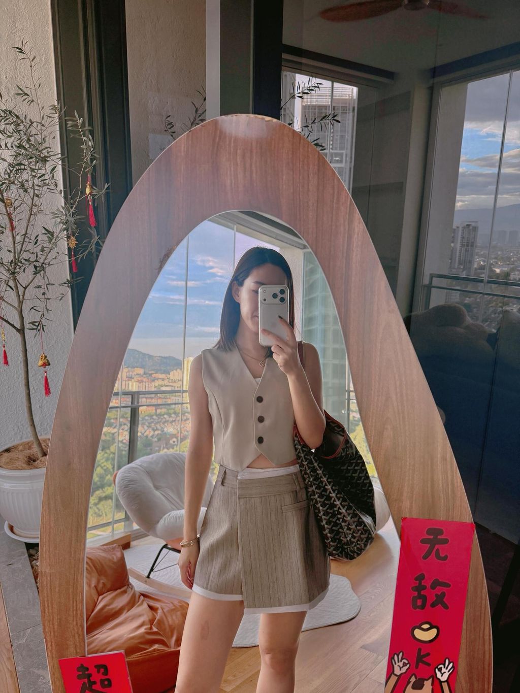 adab0812-c090-46ba-b274-a7a7b2fe9f14