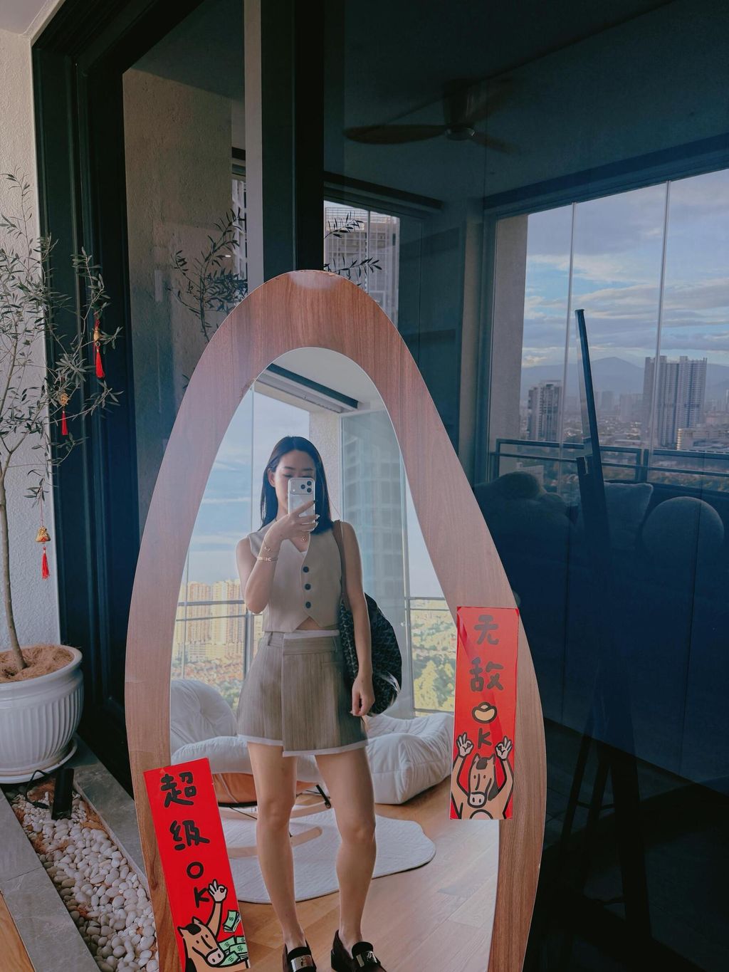 dff44e94-1e5f-43d7-afd1-372afbe93c7b