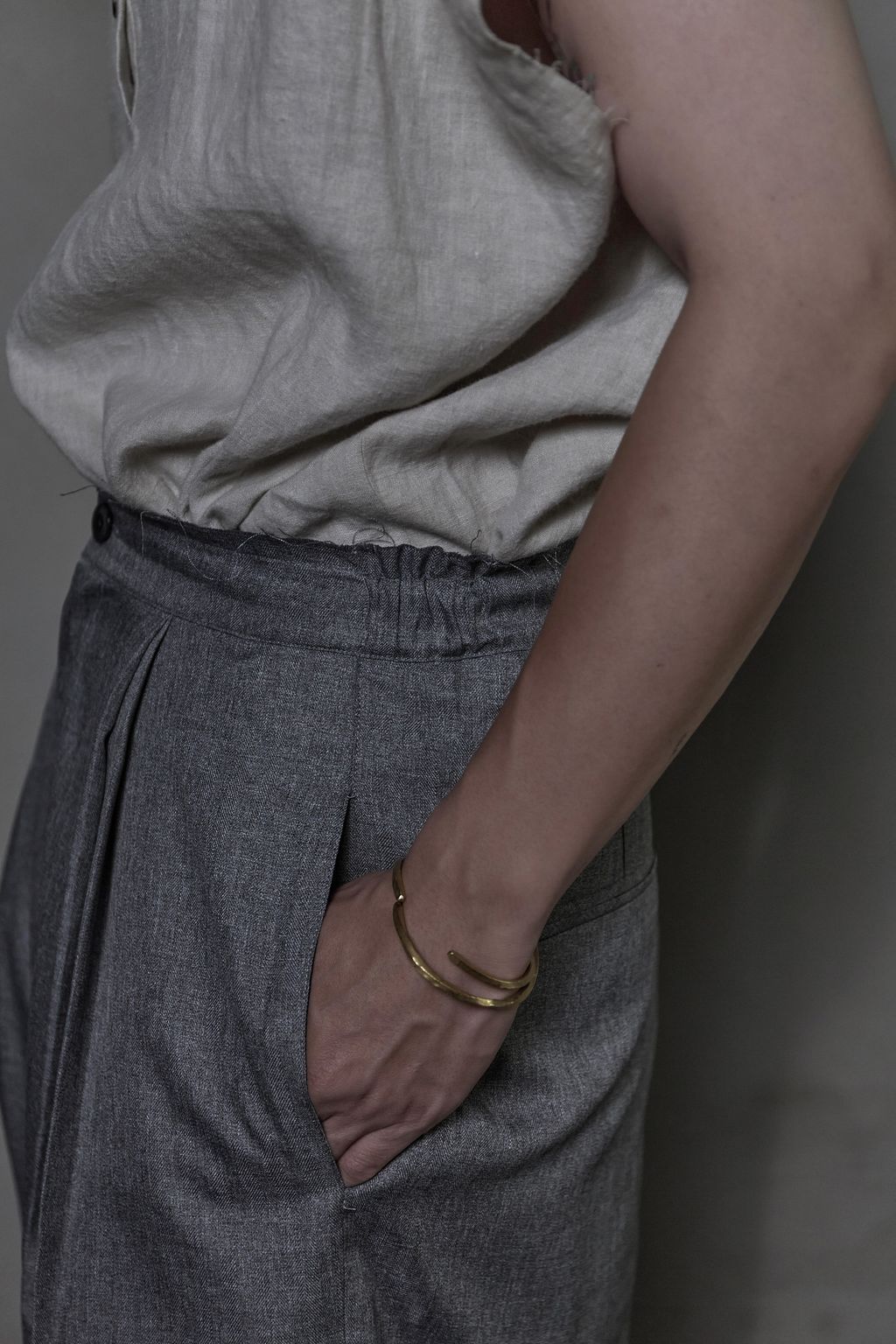 1C24E19F-2A20-46FF-A7C2-EC83FCD606A9