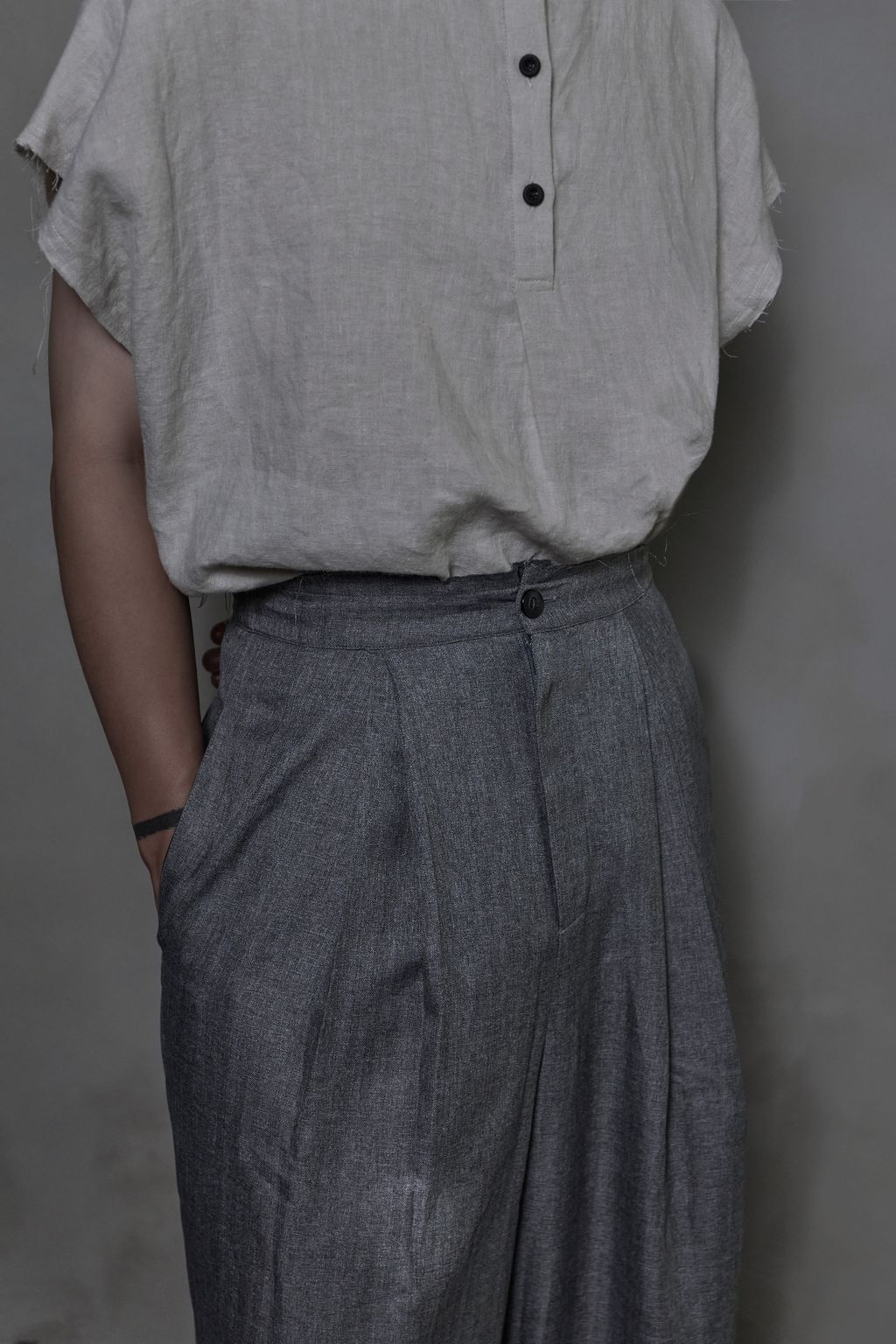 27B454B2-F953-4761-B3FD-0808A692F035