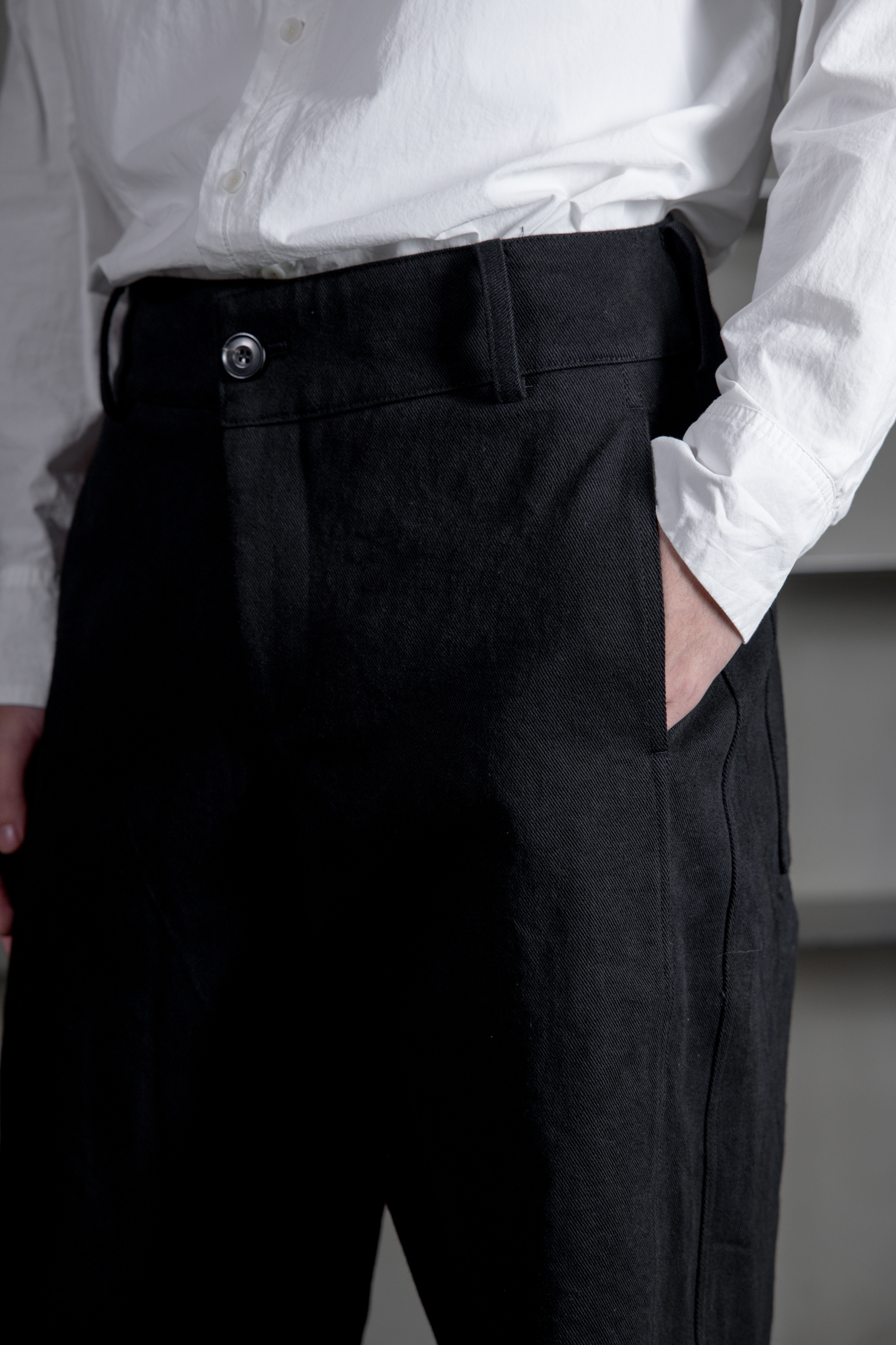 tapered_jeans_black_japan_fabric