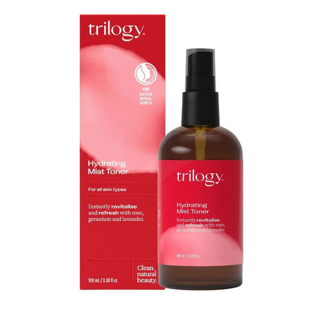 Trilogy 玫瑰果活力保濕噴霧，富含維生素 C、依蘭依蘭油與蘆薈，提供即時補水、提亮膚色並舒緩敏感，適合所有肌膚類型。