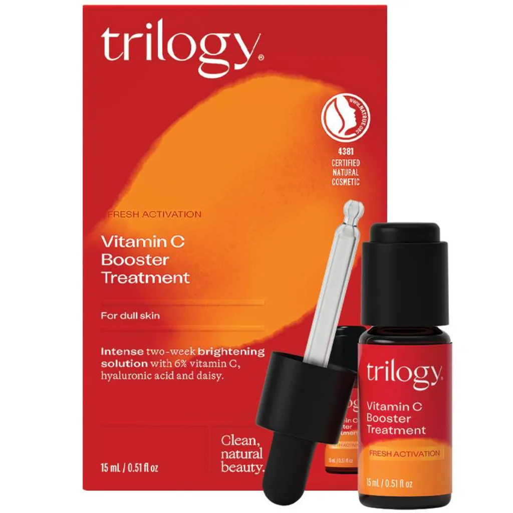Trilogy Vitamin C Booster Treatment 維他命 C 亮白精華，含 6% 抗壞血酸、玻尿酸及有機雛菊萃取，兩週高效亮白護理，有效淡化色素沉澱，改善暗沉膚質，使肌膚更加透亮水潤。