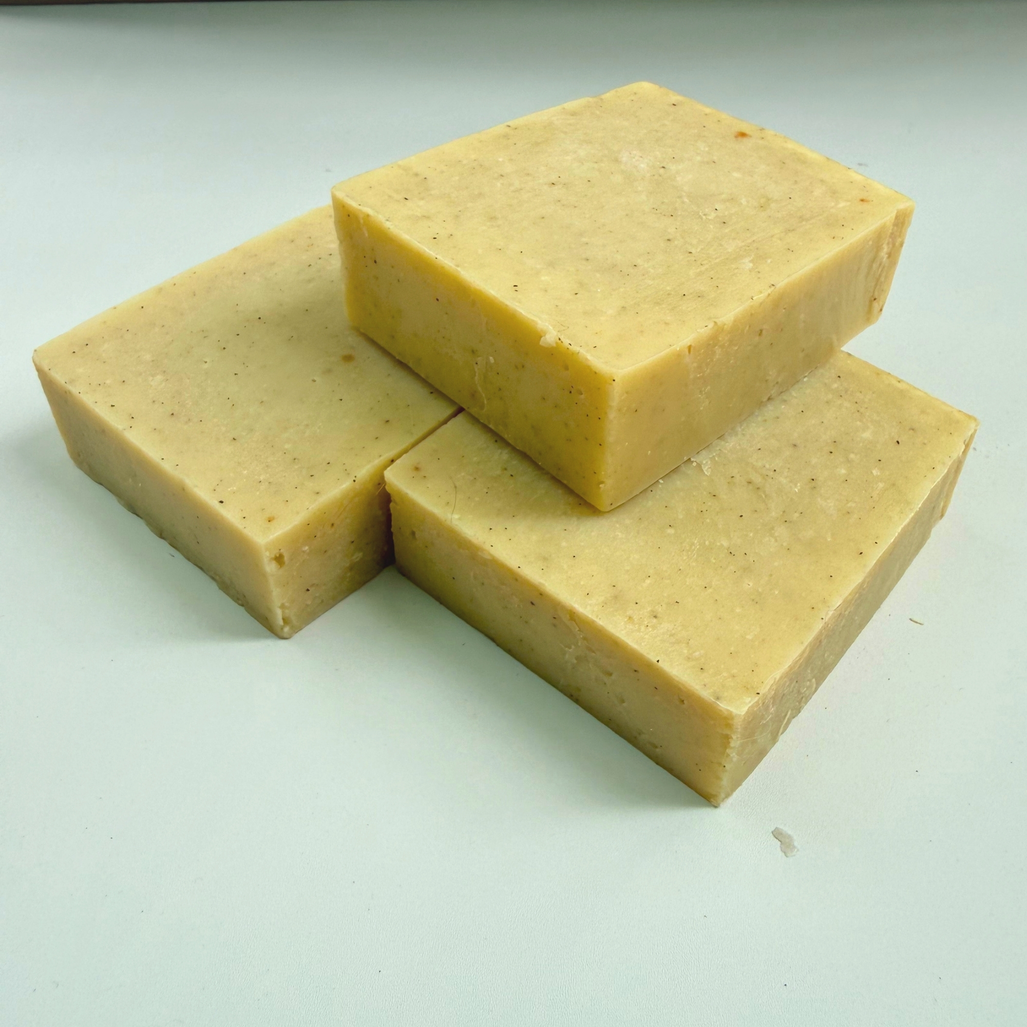 綠豆薏仁冷製手工皂主要成分與植物油脂