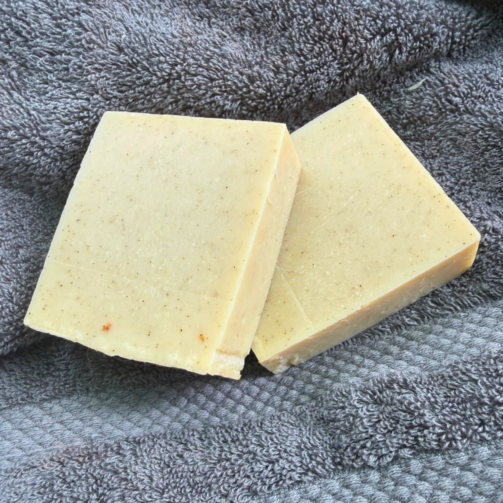 若木綠豆薏仁冷製手工皂日常使用情境