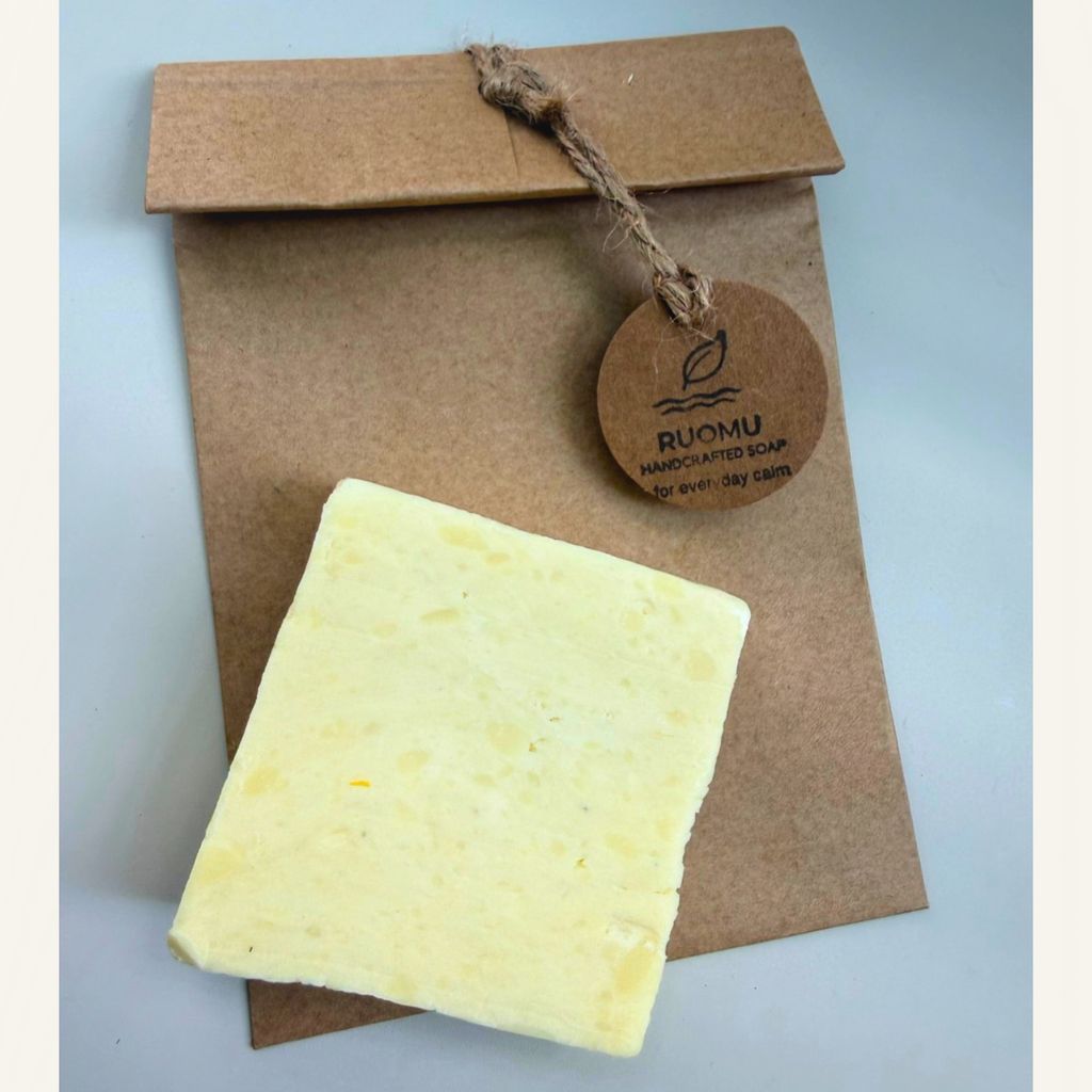 ruomu-daily-lime-milled-soap-lifestyle-03.jpg