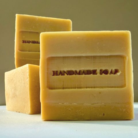 ruomu-milledsoap-atracylodes02