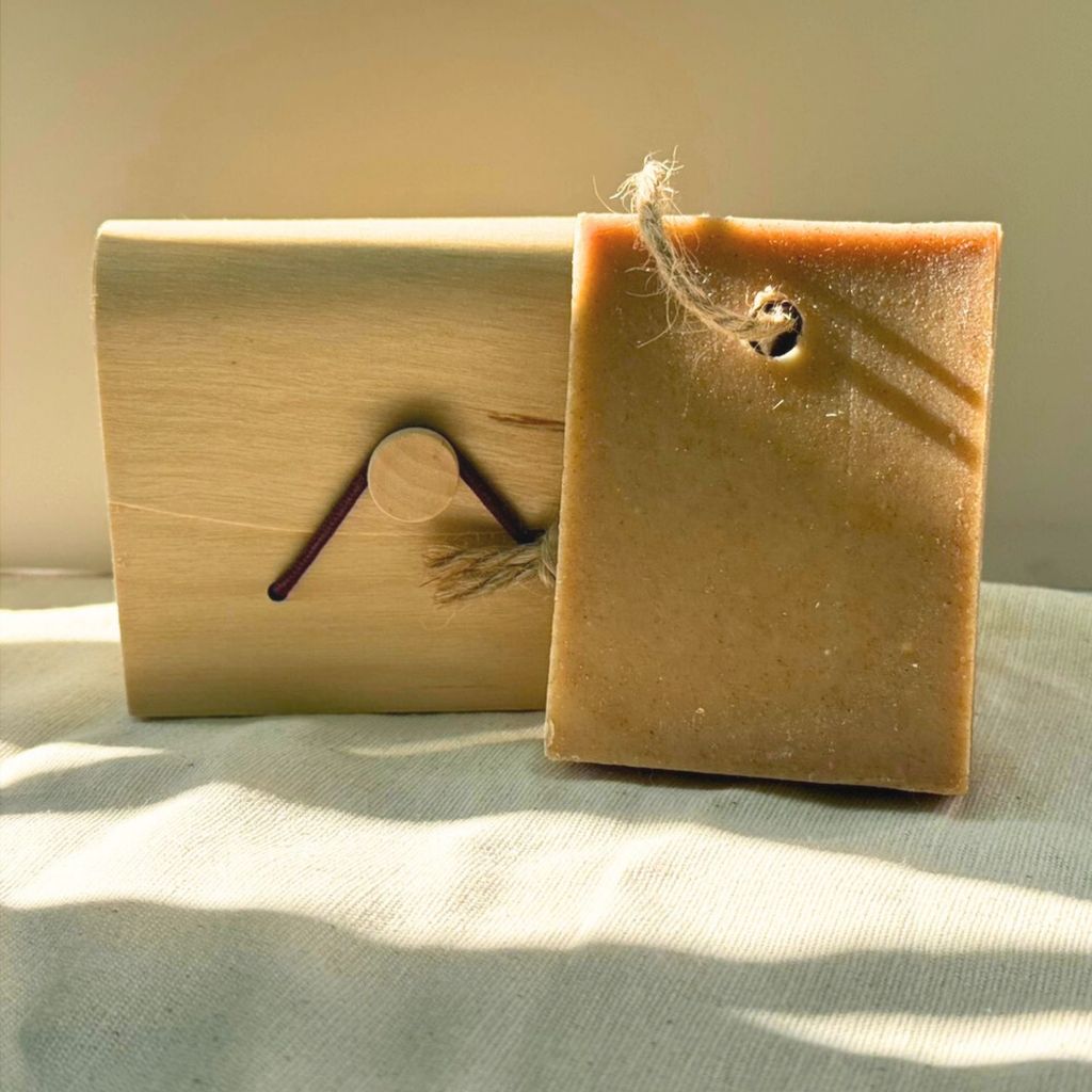Mulberry Platycladi Cacumen Guayusa Hair Soap-2