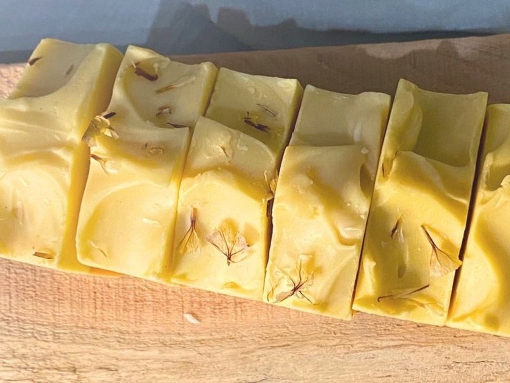 thyme-mysootis-forget-me-not-handmade-soap (6)