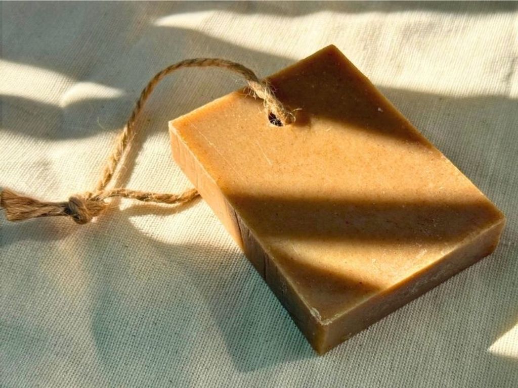 Mulberry Platycladi Cacumen Guayusa Hair Soap-8