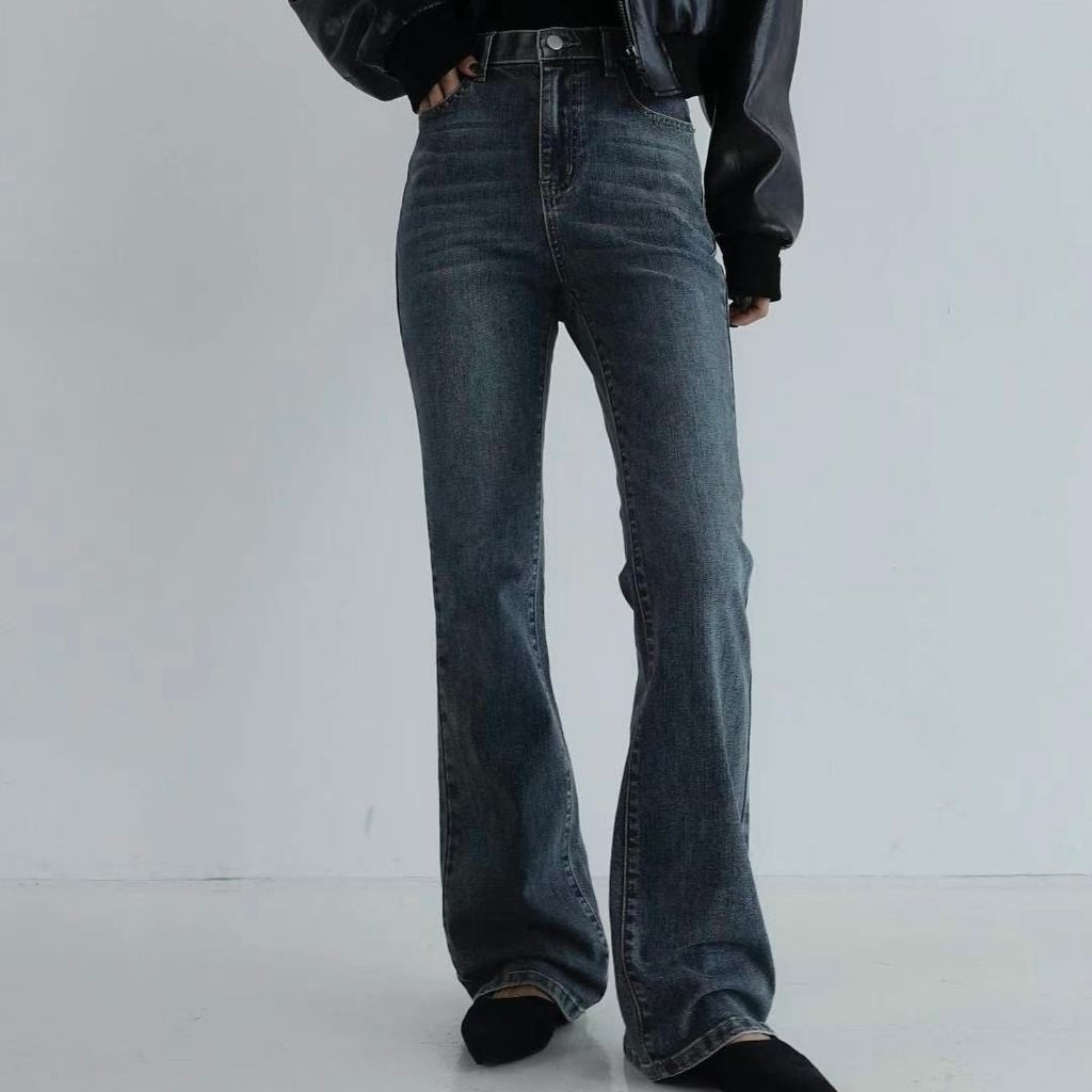 落地微喇叭牛仔褲