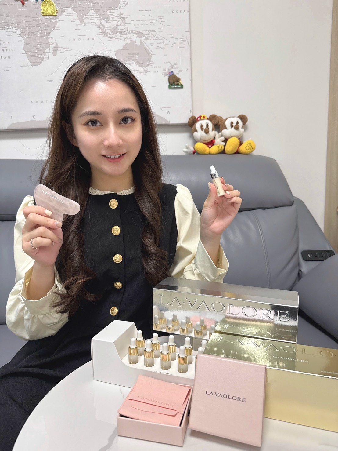 我是超級乾肌加上有酒糟 只要天氣太乾燥 尤其是冬天 或是出國都偏乾冷