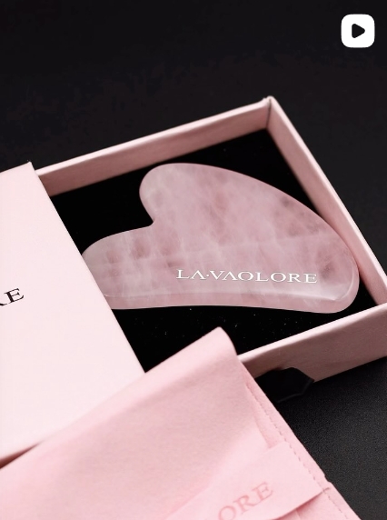 不瞞你們說我一直都很貪圖粉晶石的顏值