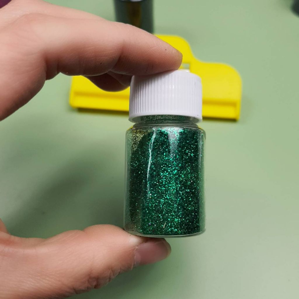 tw-11134207-23020-9ge5l0yl9znv7c