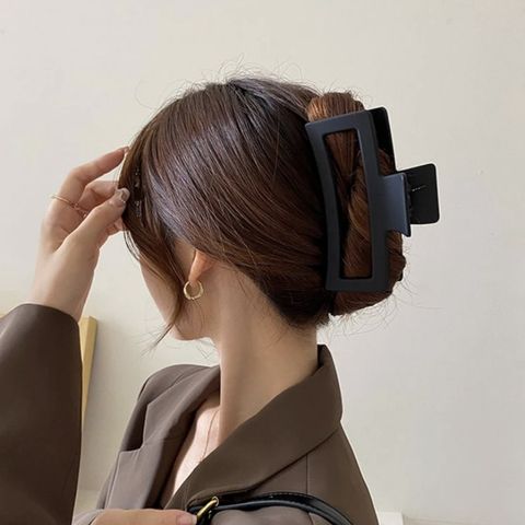 tw-11134207-7rbkb-m7v0wkm7362240