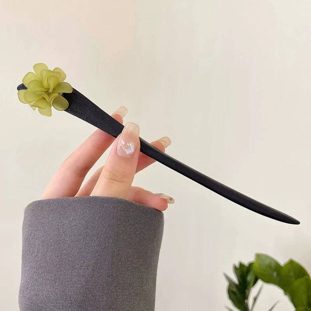 tw-11134207-7qul6-lhtaysis0vda18