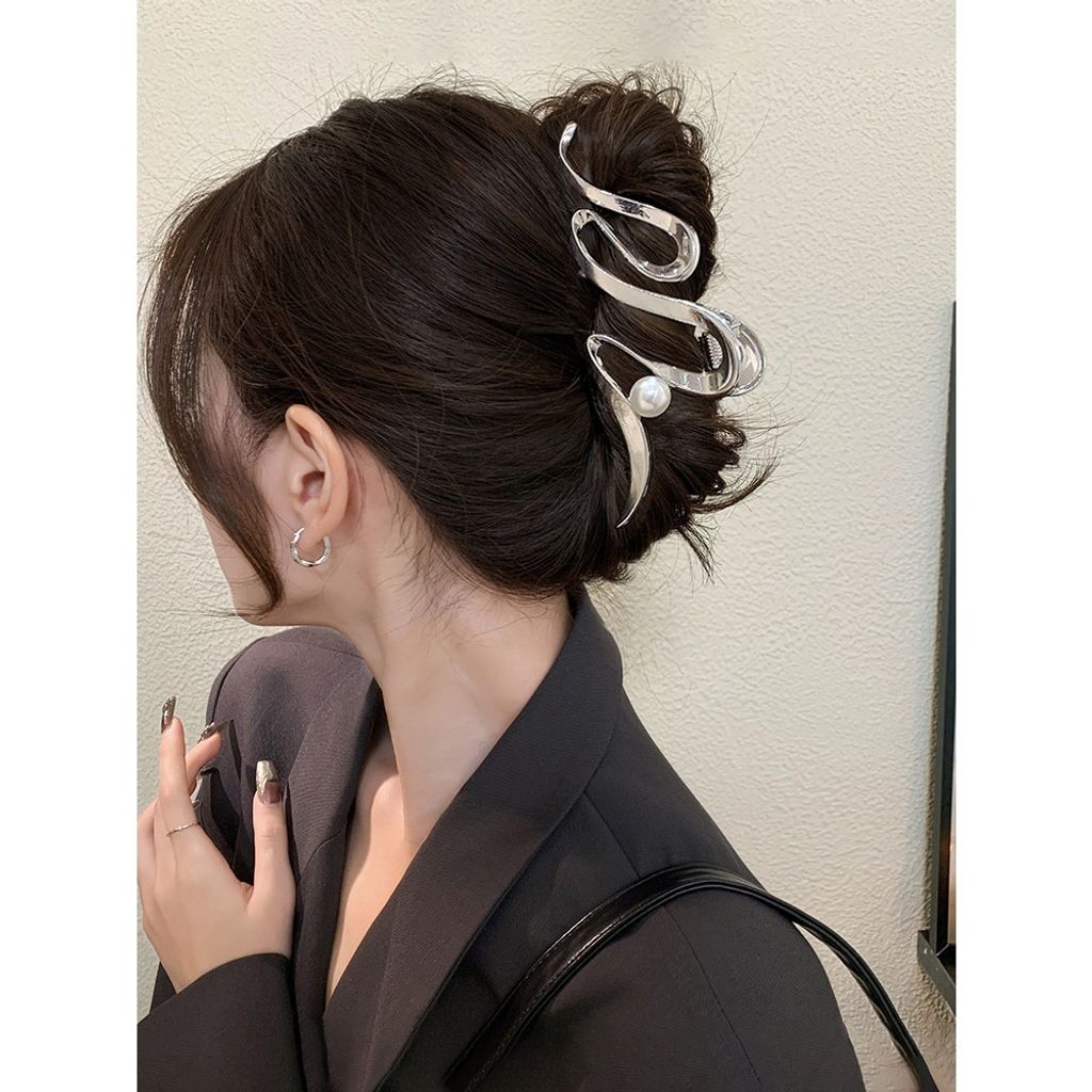 tw-11134207-7rasc-m1cxwjn56xki26