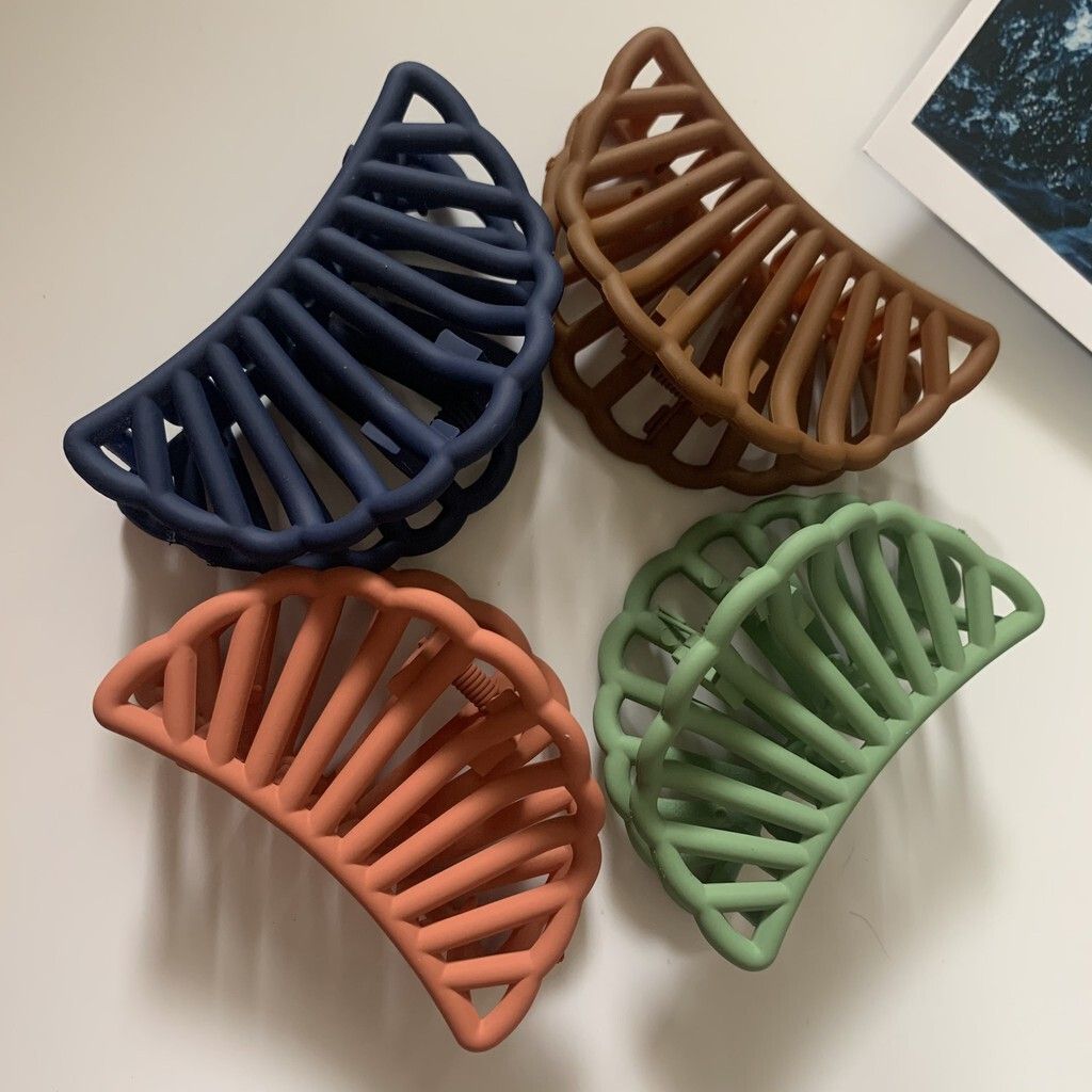 32f400d30070a37450f150c2e24d4a5d