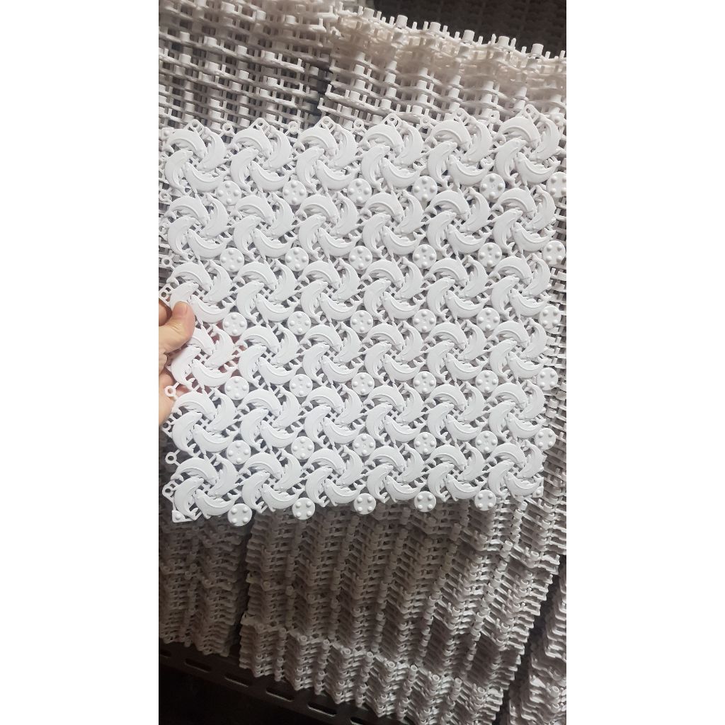 tw-11134207-7r98r-ltg3wymyr9m757