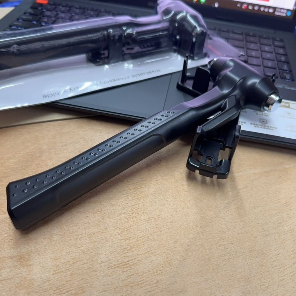 tw-11134207-7rasj-m66wy29r2b2u5a