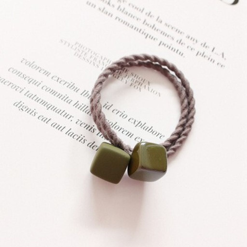 39de63b1236c7cc931343b857a799551