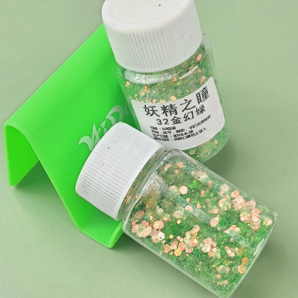 tw-11134207-7qula-lj86d1p8hrgi3f