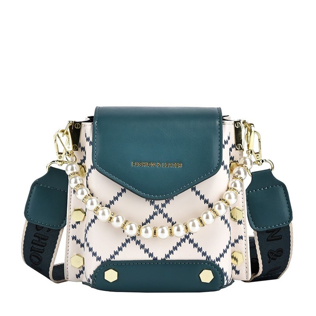 7d1b9bf0ca6c90efa0dafc2b093bec31