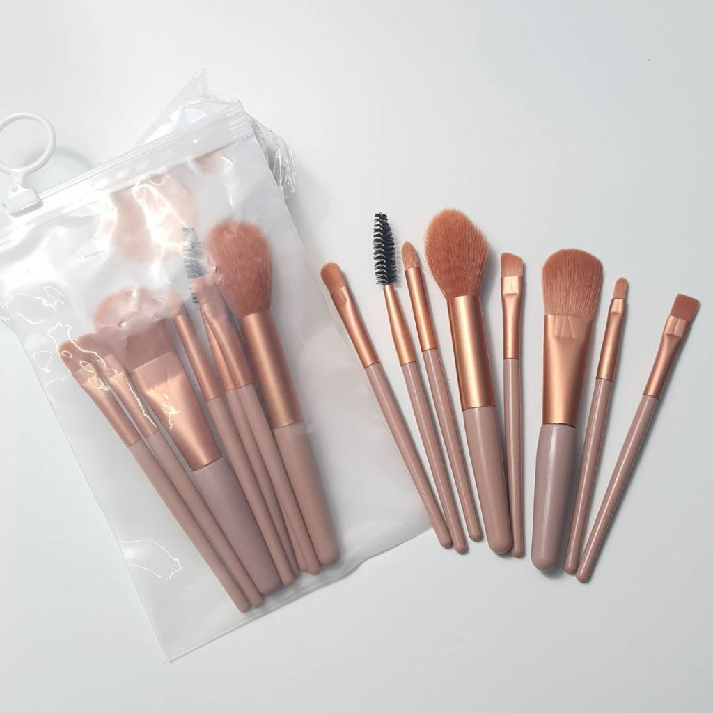 tw-11134207-23010-cczeetut7emv46