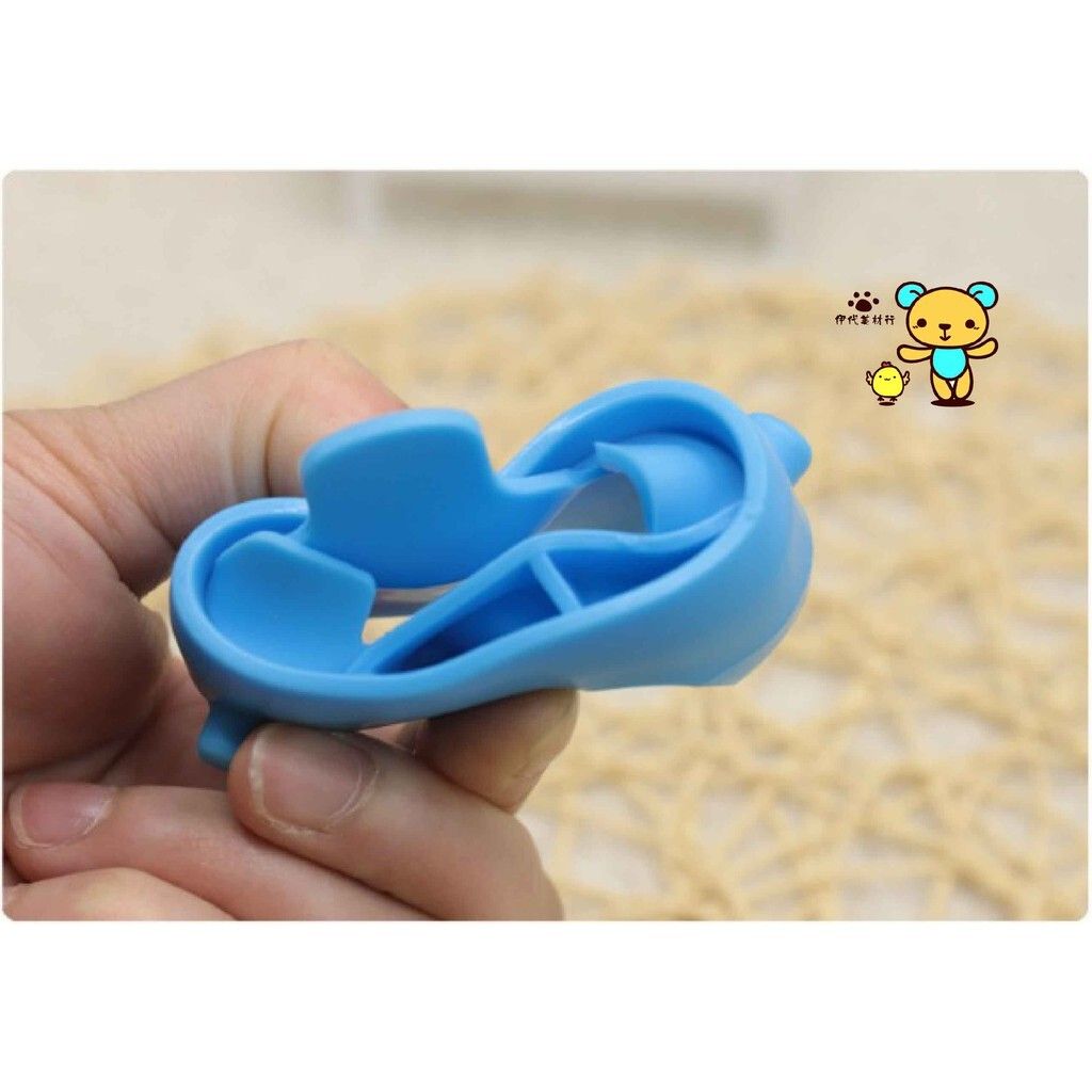 b35e64372ea4e63164e18d5f07850d73