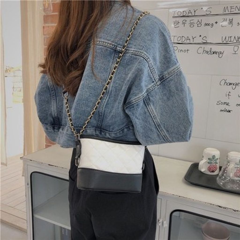 5b0bb4c6a7ff6f88afd1c0417d2b6df0