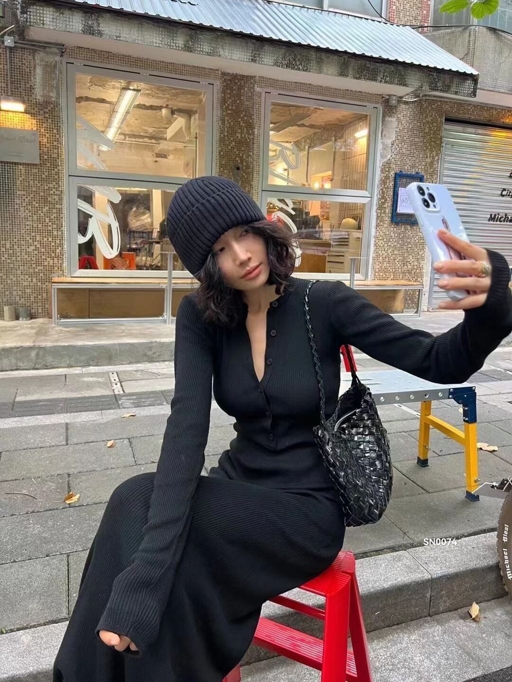 mmexport1727260049059