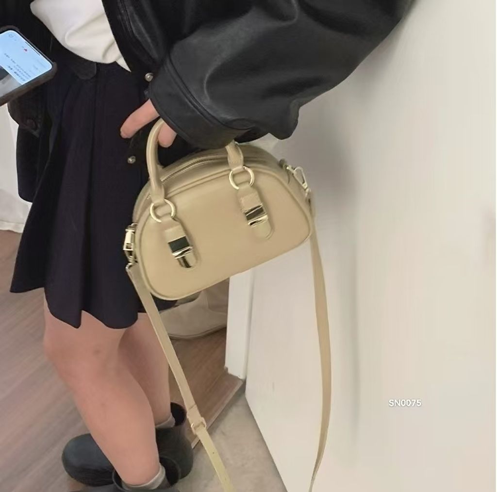 mmexport1727260061043