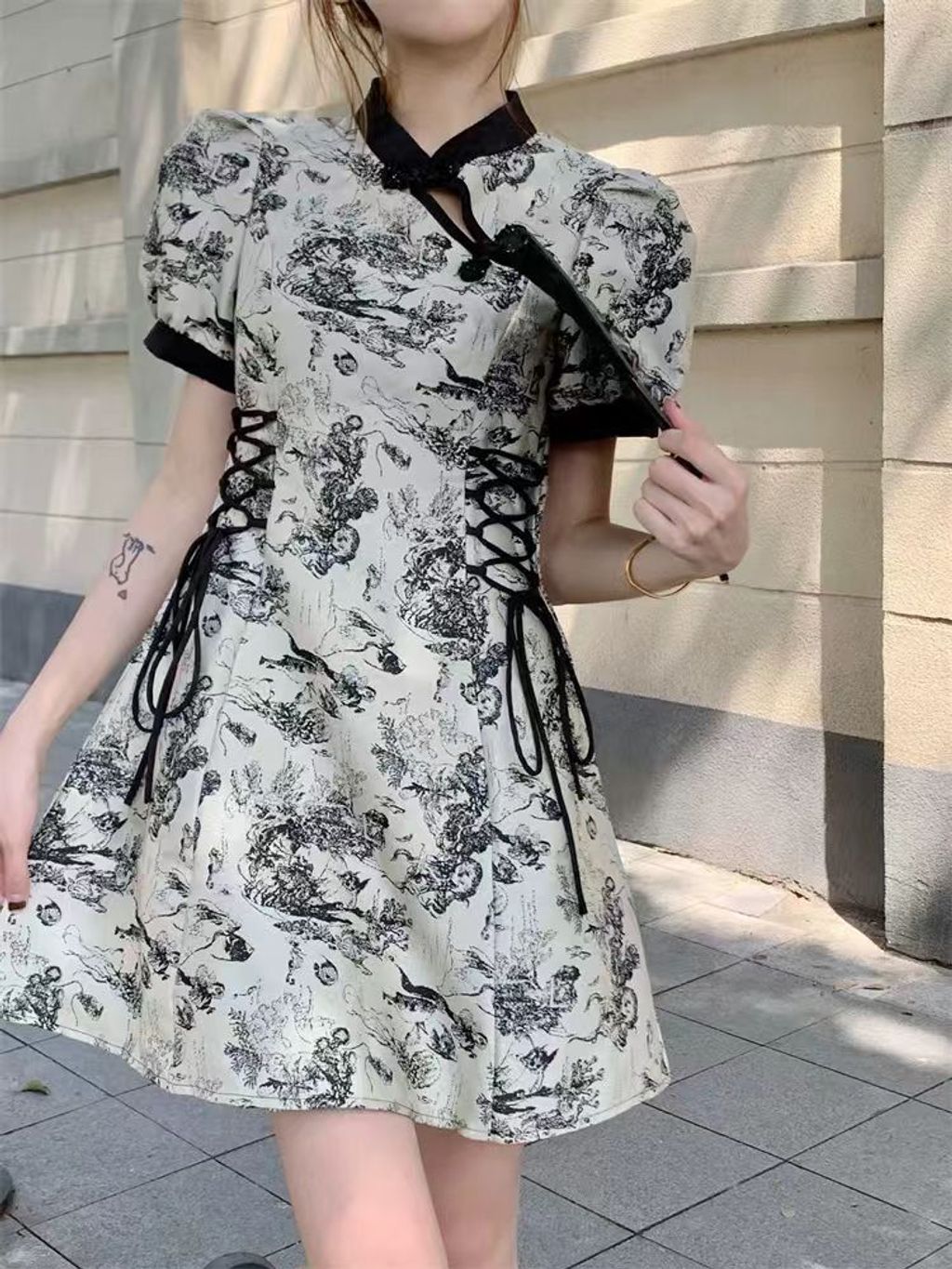 mmexport1727263979963