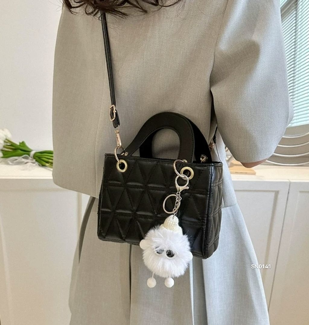 mmexport1727332589186