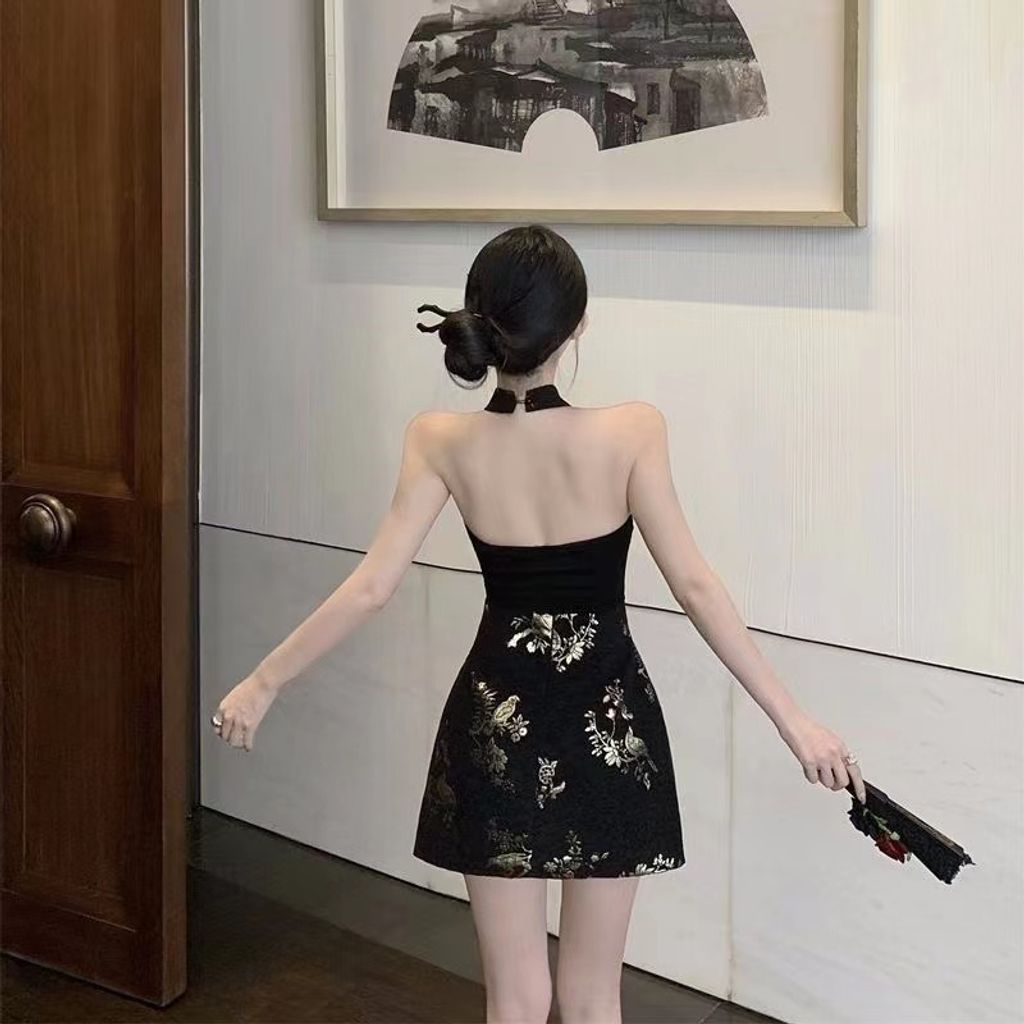 mmexport1727421630379