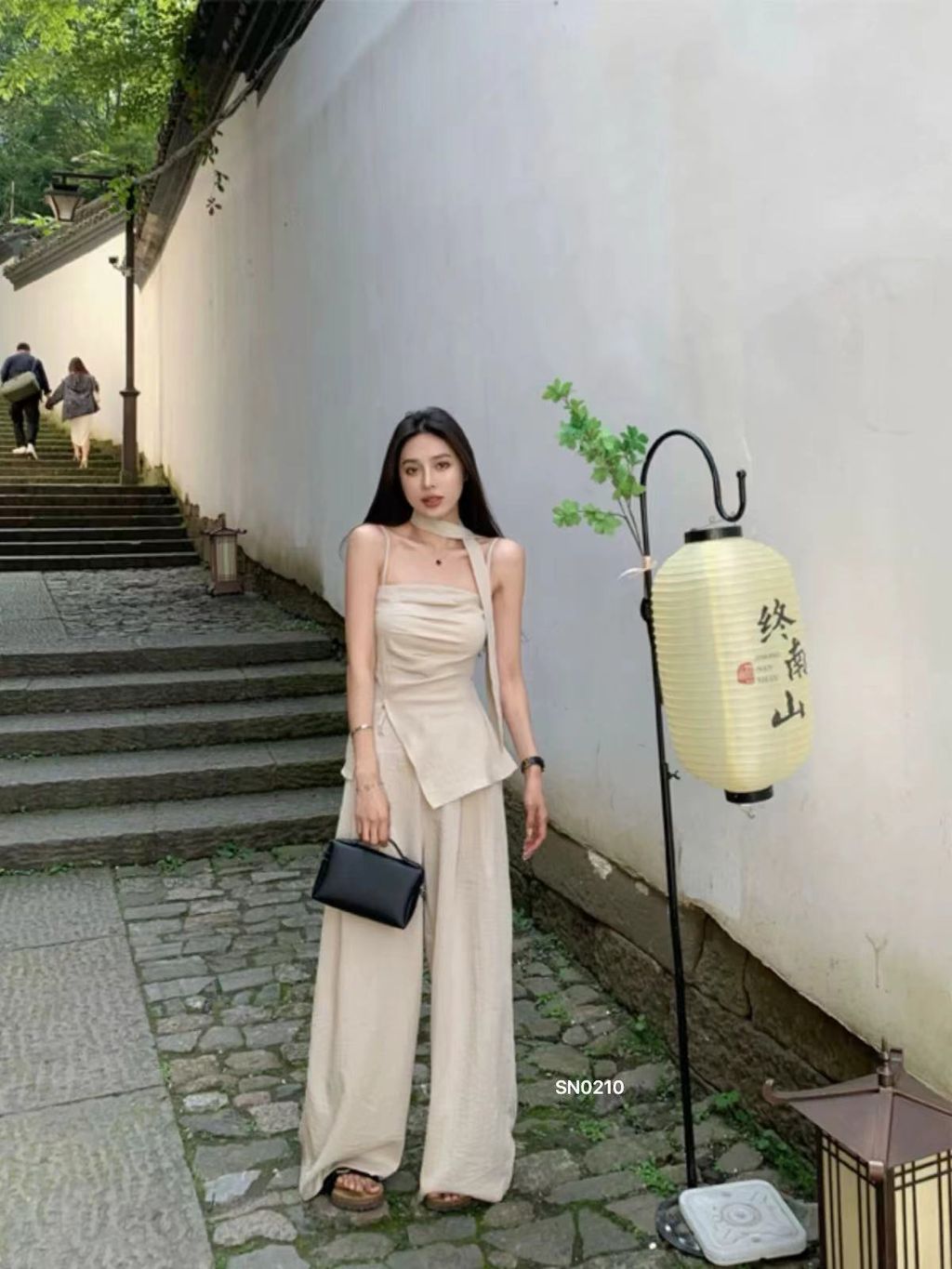 mmexport1727512318085